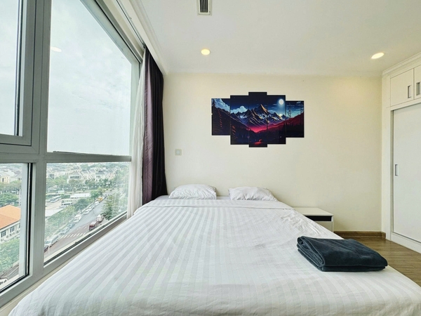 BÁN CĂN HỘ VINHOMES CENTRAL PARK 2 PHÒNG NGỦ – 79M2 – FULL NỘI THẤT – ĐÃ CÓ SỔ