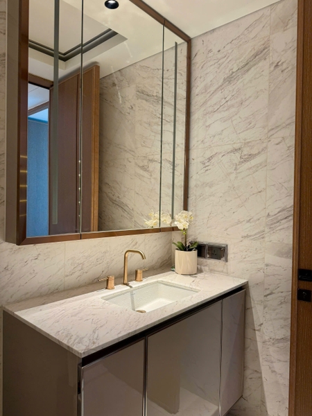 CHO THUÊ CĂN HỘ CAO CÂP 1 PHÒNG NGỦ FULL NỘI THẤT GRAND MARINA