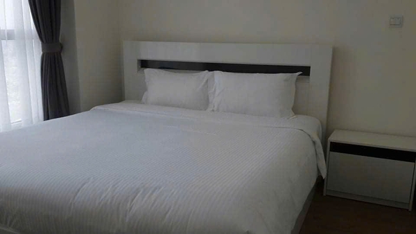 CHO THUÊ CĂN HỘ LẦU CAO NHÀ ĐẸP VINHOMES CENTRAL PARK 2 PHÒNG NGỦ ĐẦY ĐỦ NỘI THẤT