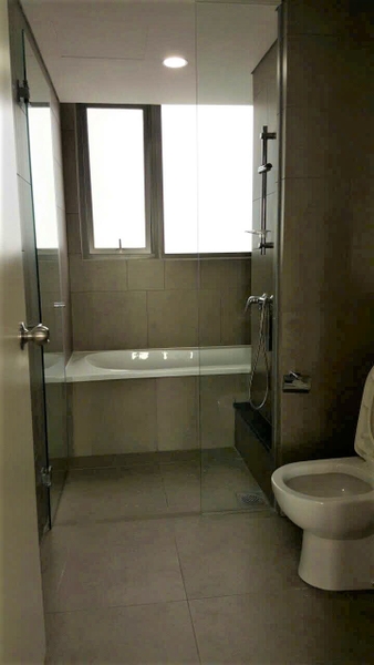 BÁN CĂN HỘ CHUNG CƯ RIVIERA POINT 3 PHÒNG NGỦ VIEW THOÁNG