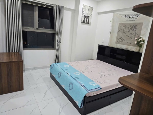Bán căn hộ Saigon South Residences – 2 phòng ngủ, 74m², có sổ hồng
