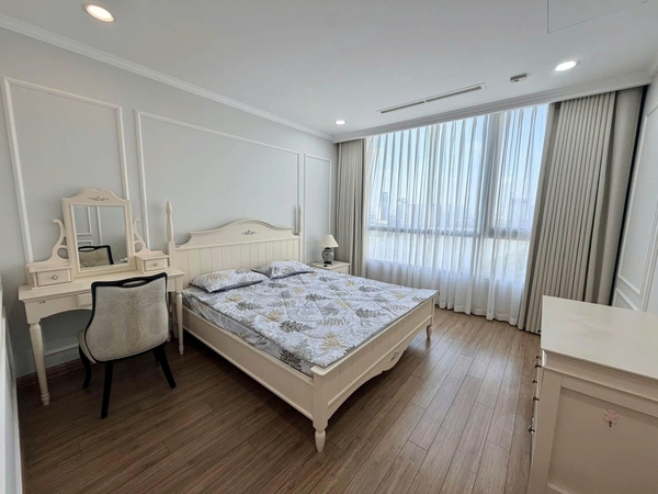 CHO THUÊ NHANH CĂN HỘ VINHOMES CENTRAL PARK 3PN - 109M2 - ĐẦY ĐỦ NỘI THẤT ĐẸP