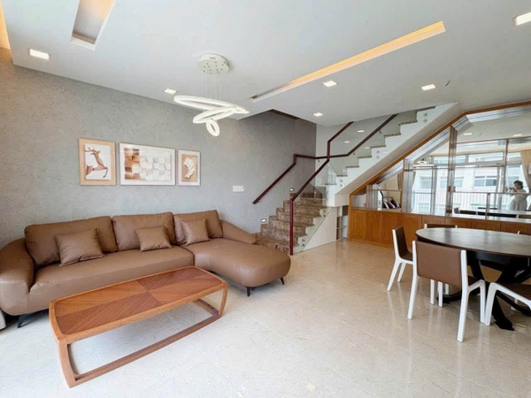 CHO THUÊ CĂN HỘ STAR HILL PHÚ MỸ HƯNG - 151M2 - 3 PHÒNG NGỦ - DUPLEX