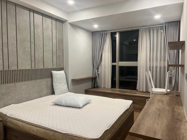 CHO THUÊ CĂN HỘ MIDTOWN M7 THE SIGNATURE 2 PHÒNG NGỦ - VIEW BIỆT THỰ