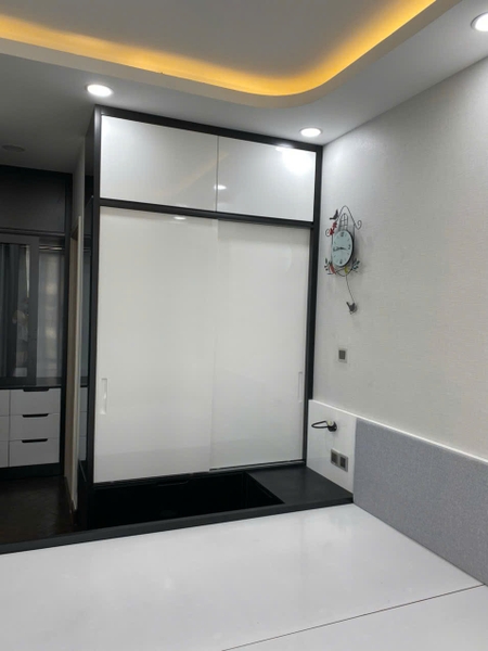 BÁN CĂN HỘ MIDTOWN M6 THE SYMPHONY 2 PHÒNG NGỦ - 91M2 - Ô XE HƠI TRỆT - SẴN SỔ HỒNG