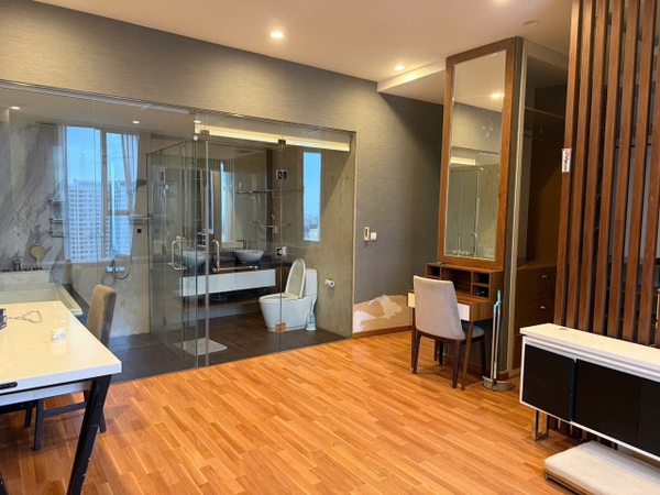 BÁN PENTHOUSE DUPLEX SUNRISE CITY 180M2 FULL NỘI THẤT CÓ SÂN THƯỢNG