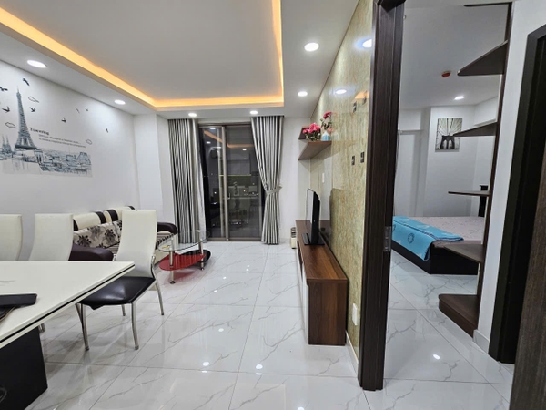 Bán căn hộ Saigon South Residences – 2 phòng ngủ, 74m², có sổ hồng