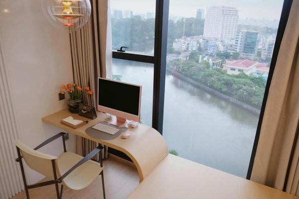 BÁN CĂN HỘ VINHOMES GOLDEN RIVER - TRUNG TÂM QUẬN 1 - 102M2 - 3PN - SẴN SỔ HỒNG
