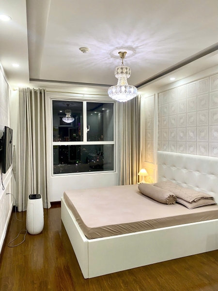 BÁN CĂN HỘ SUNRISE CITY VIEW 76M2 2PN FULL NỘI THẤT VIEW PHÁO HOA