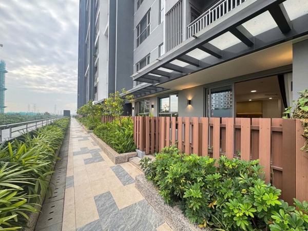CHO THUÊ CĂN HỘ SÂN VƯỜN CELESTA RISE NHÀ BÈ - 80M2 + SÂN VƯỜN - 2 PHÒNG NGỦ VÀO Ở NGAY