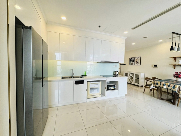 BÁN CĂN HỘ VINHOMES CENTRAL PARK 2 PHÒNG NGỦ – 79M2 – FULL NỘI THẤT – ĐÃ CÓ SỔ
