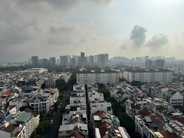 CHO THUÊ CĂN HỘ SKY GARDEN 2 PHÚ MỸ HƯNG 4 PHÒNG NGỦ 264M2 FULL NỘI THẤT