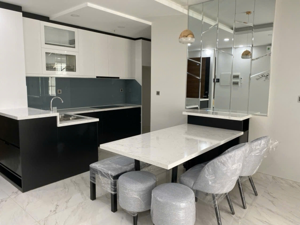 BÁN CĂN HỘ MIDTOWN M6 THE SYMPHONY 2 PHÒNG NGỦ - 91M2 - Ô XE HƠI TRỆT - SẴN SỔ HỒNG