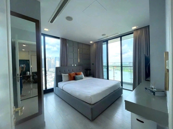 CHO THUÊ CĂN HỘ VINHOMES GOLDEN RIVER QUẬN 1 - 120M2 - 3 PHÒNG NGỦ - NỘI THẤT ĐẦY ĐỦ