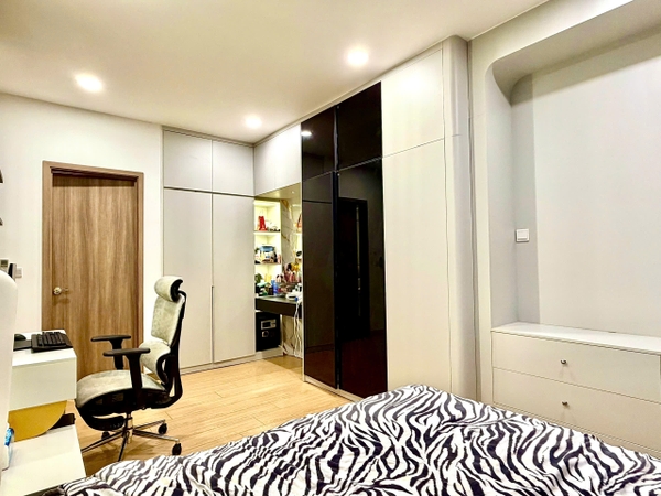 CHO THUÊ CĂN HỘ SUNWAH PEARL BÌNH THẠNH, THIẾT KẾ 2 PHÒNG NGỦ, 1 PHÒNG HỌC 106M2