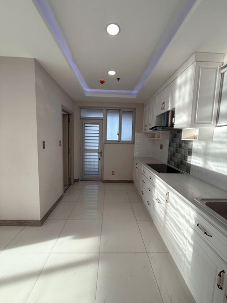 BÁN CĂN HỘ SCENIC VALLEY 2 PHÚ MỸ HƯNG 2 PHÒNG NGỦ 75M2