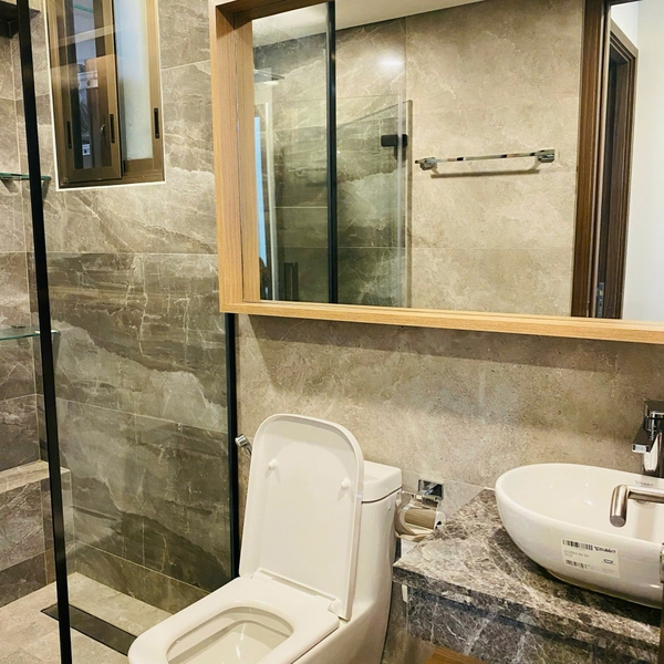 CHO THUÊ CĂN HỘ MIDTOWN THE PEAK M8 PHÚ MỸ HƯNG – 80M² – 2PN – FULL NỘI THẤT