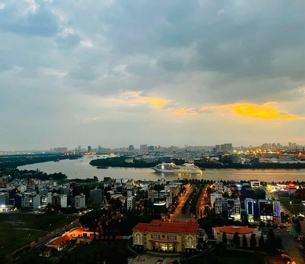 CHO THUÊ CĂN HỘ FELIZ EN VISTA 4 PHÒNG NGỦ FULL NỘI THẤT CAO CẤP, VIEW THOÁNG ĐẸP, VÀO Ở NGAY