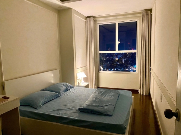 BÁN CĂN HỘ SUNRISE CITY VIEW 76M2 2PN FULL NỘI THẤT VIEW PHÁO HOA