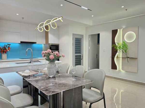 BÁN CĂN HỘ SCENIC VALLEY 1 PHÚ MỸ HƯNG QUẬN 7 – 133M2 – 3PN – VIEW SÔNG