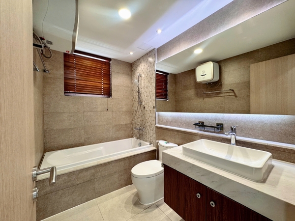 CHO THUÊ NHANH CĂN HỘ RIVERPARK PREMIER PHÚ MỸ HƯNG - 135M2 - 3 PHÒNG NGỦ VIEW SÔNG