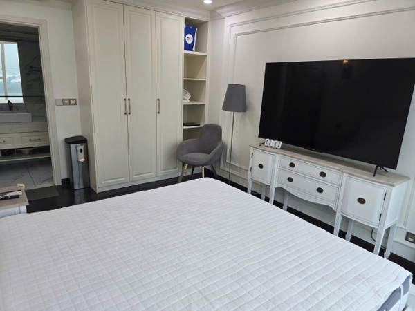 CHO THUÊ CĂN HỘ FELIZ EN VISTA 4 PHÒNG NGỦ FULL NỘI THẤT CAO CẤP, VIEW THOÁNG ĐẸP, VÀO Ở NGAY