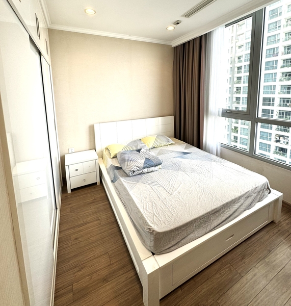 CHO THUÊ VINHOMES CENTRAL PARK 3PN FULL NỘI THẤT