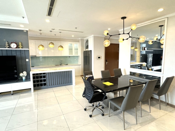 CHO THUÊ VINHOMES CENTRAL PARK 3PN FULL NỘI THẤT