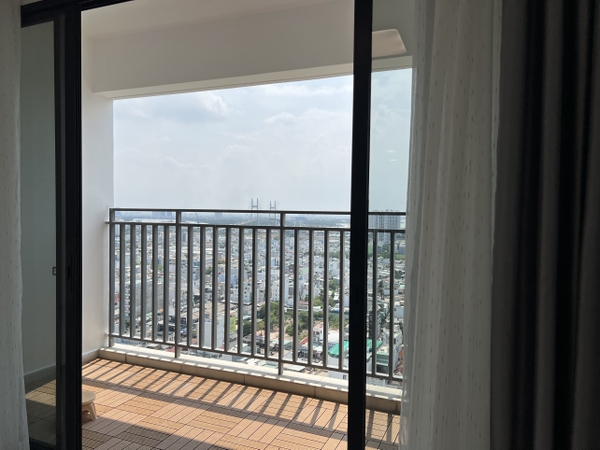 CHO THUÊ THE VIEW 3 PHÒNG KHÔNG NỘI THẤT