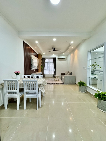 CẦN BÁN SKY GARDEN 1 65m2