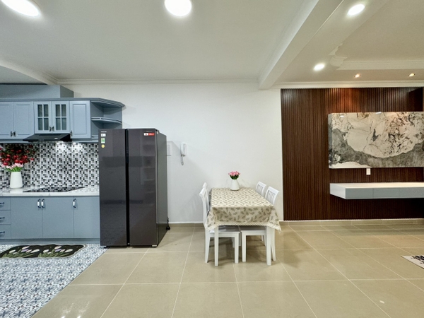 CẦN BÁN SKY GARDEN 1 65m2