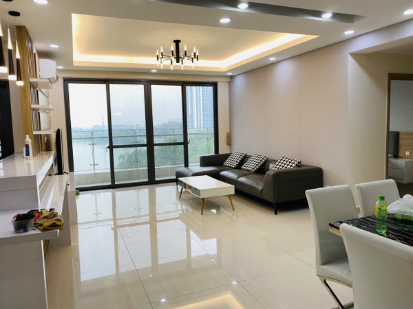 CHO THUÊ CĂN HỘ RIVERPARK PREMIER