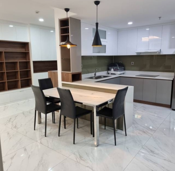 BÁN MIDTOWN 3 PHÒNG SUẤT SPA