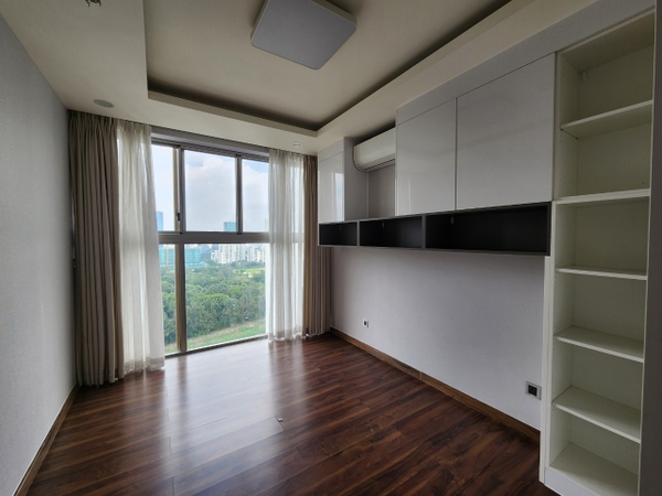 BÁN NHÀ ĐẸP MIDTOWN