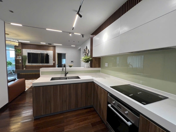 BÁN CĂN HỘ CẢNH VIÊN PHÚ MỸ HƯNG 3 PHÒNG NGỦ 117M2