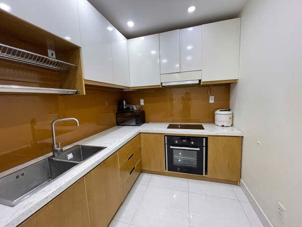 CHO THUÊ CĂN HỘ SCENIC VALLEY QUẬN 7 2 PHÒNG NGỦ 77M2 FULL NỘI THẤT