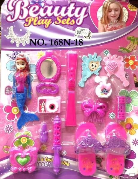 168N-18  VỈ TRANG ĐIỂM + 1C BABY + MÁY CHỤP HÌNH, TÚI XÁCH, BÀN, KẸP TÓC, CỌ (HEO HỒNG)