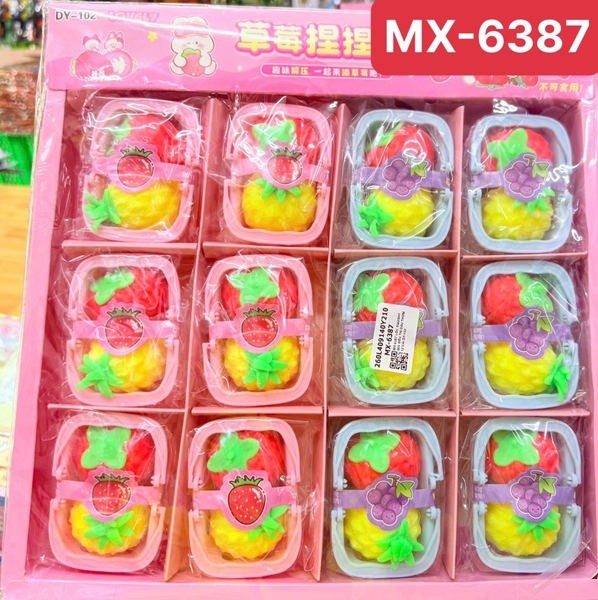 MX-6387 LỐC SQUISHY GIỎ SIÊU THỊ DÂU THƠM 12 CÁI DY-102