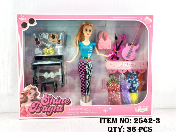2542-3  HỘP BABY 1C KHỚP + ĐÀN PIANO, GHITA + 4 ÁO