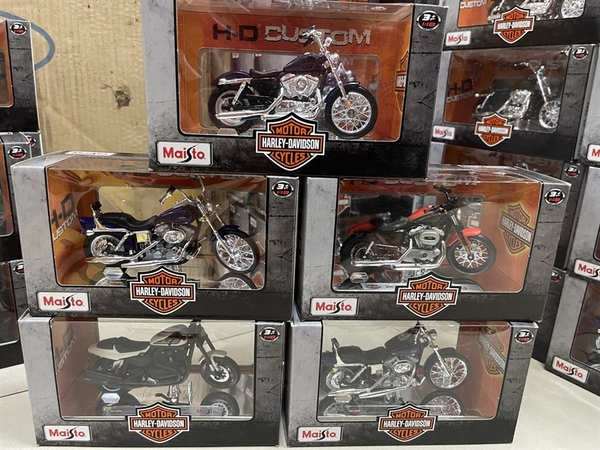 MH HARLEY 1:18