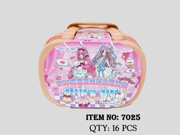 7025  HỘP VALI PHẤN TRANG ĐIỂM