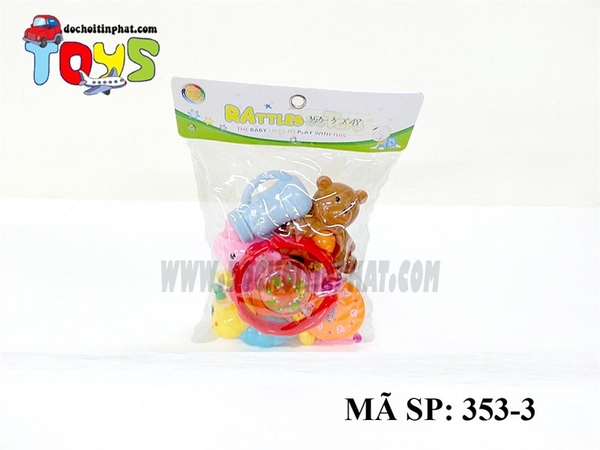 353-3  TÚI LẮC TREO NÔI 6 MÓN ( BÌNH SỮA, GẤU, BƯỚM , CÁ HEO , CÁ NGỰA , TRỐNG LẮC)