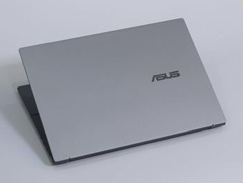 ASUS Zenbook 14 Q415 (2024)