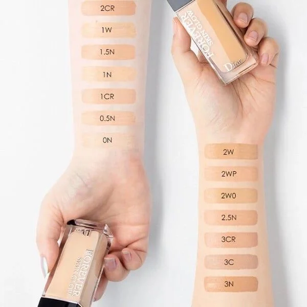 SO SÁNH CÁC LOẠI KEM NỀN DIOR NỔI BẬT VỚI KẾT CẤU VÀ ĐỘ CHE PHỦ KHÁC NHAU