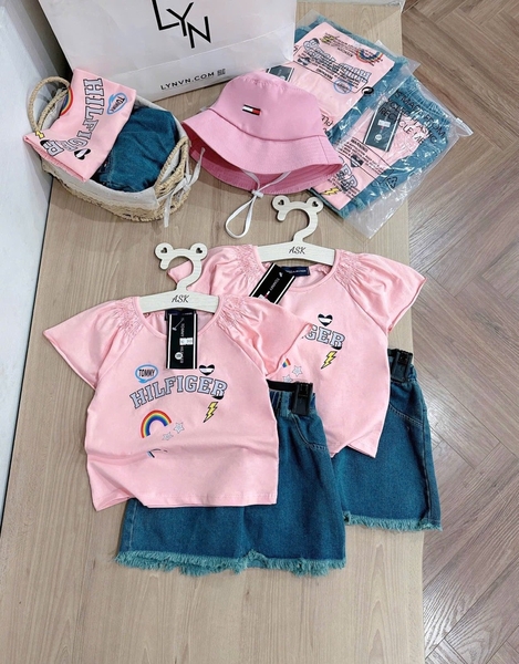 SET ÁO HỒNG QUẦN JEAN RÁCH BÉ GÁI SẴN( xả  89k)