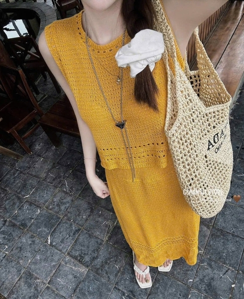 SET ÁO CHÂN VÁY LEN VÀNG NỮ