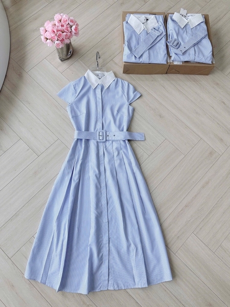 VÁY KẺ PHỐI CỔ ĐAI EO NỮ