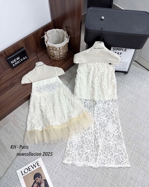 SET ÁO REN 2 DÂY CHÂN VÁY KÈM LÓT NỮ