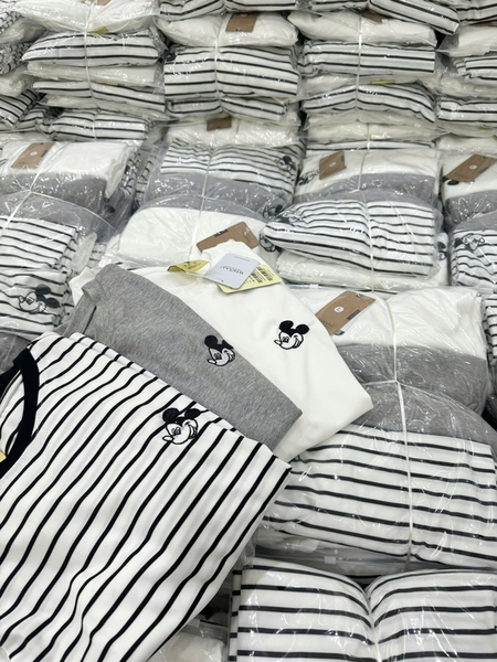 SET 3 ÁO ZIP DÀI TAY THÊU MICKEY NỮ THU ĐÔNG SẴN
