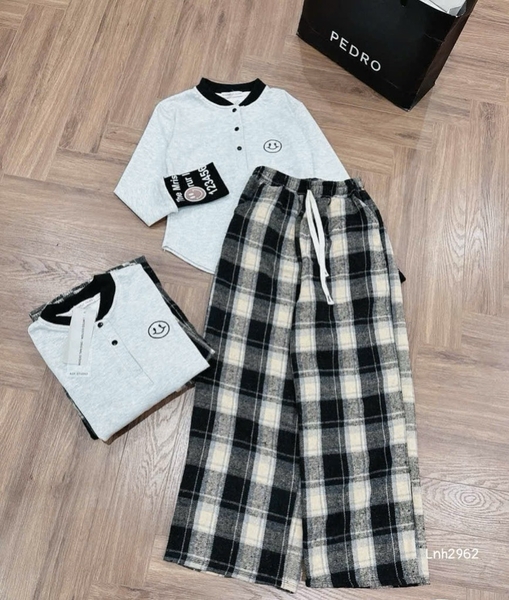 SET BỘ ÁO TĂM THỎ KÈM QUẦN DẠ KẺ NỮ THU ĐÔNG